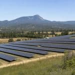 Centrale solaire au sol destinée à un projet d'électricité locale partagée