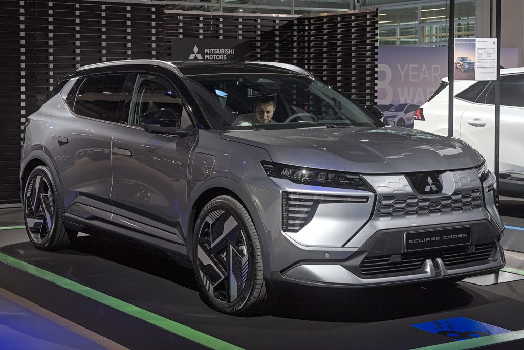 Mitsubishi Eclipse Cross électrique de deuxième génération